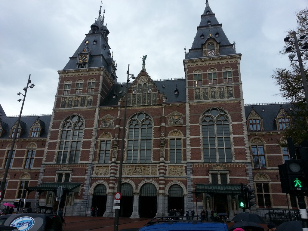 The new Rijksmuseum in rain